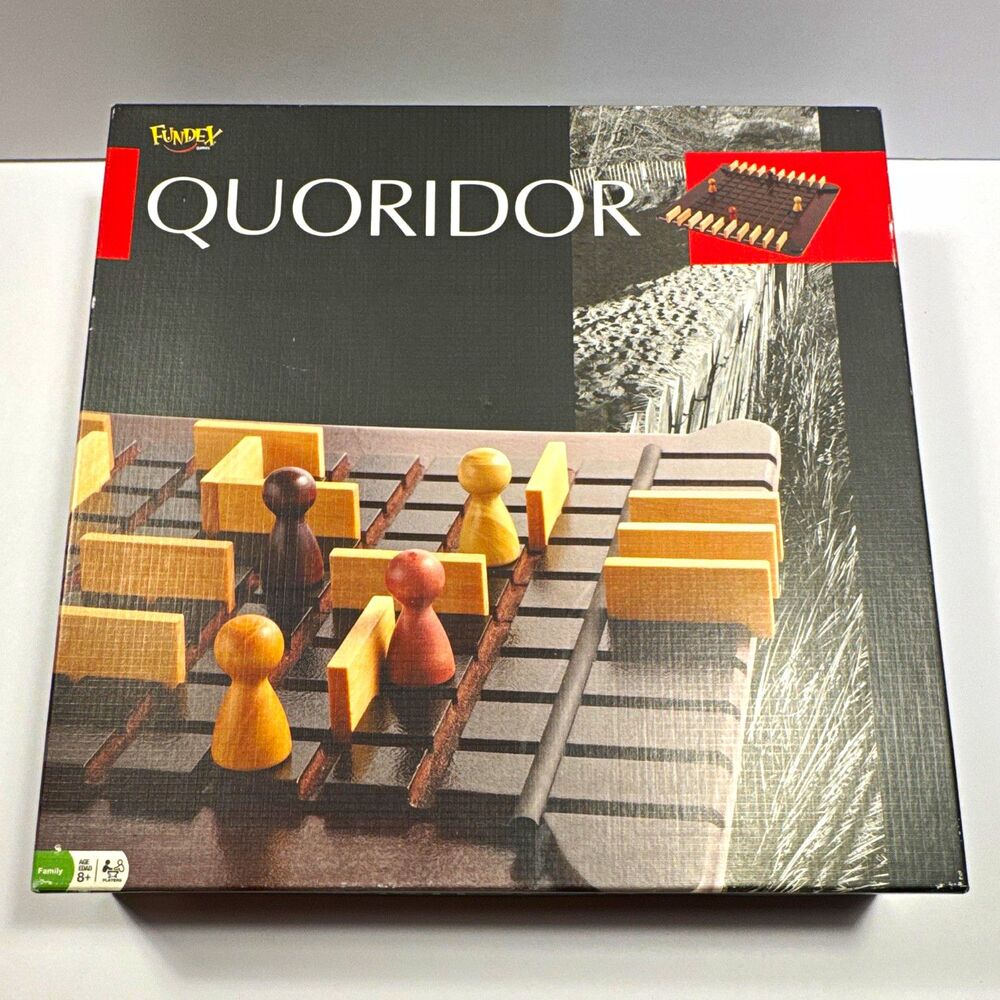 Gigamic Quoridor Strategy Board Game Complete Game, 2 Players, Ages 8+